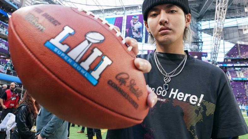 吴亦凡也带不动“美国春晚”